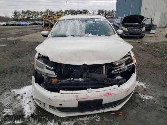 2013 Volkswagen Jetta Sedan SE with VIN 3VWDP7AJ5DM430037, listed as a Copart auction lot 43039905 with 96,471 mi miles and Clean Title. Bid and sale history available at carsss.com. Image 5.