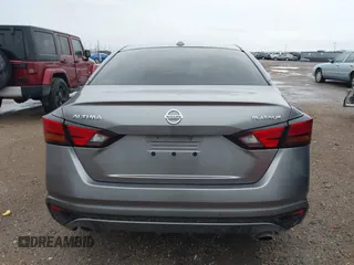 2019 Nissan Altima 2.5 Platinum with VIN 1N4BL4FVXKC174868, listed as a IAAI auction lot 41939991 with 63,022 mi miles. Bid and sale history available at carsss.com. Image 16.