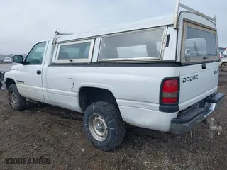 2001 Dodge Ram 1500 with VIN 1B7HF16Y41S257527, listed as a IAAI auction lot 41827940 with 234,885 mi miles. Bid and sale history available at carsss.com. Image 3.