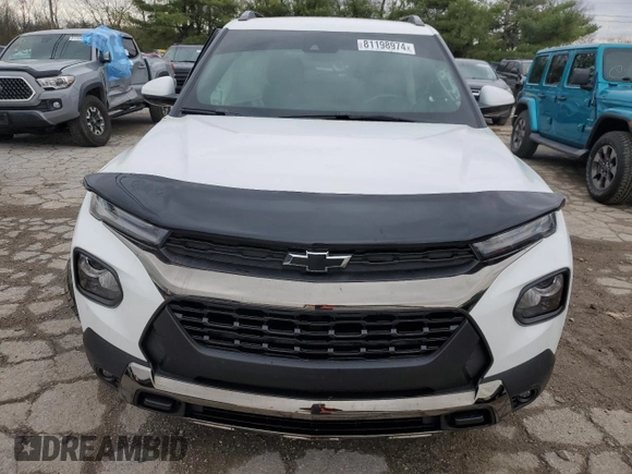 2023 Chevrolet TrailBlazer ACTIV with VIN KL79MSSL4PB079277, listed as a Copart auction lot 81198974 with 38,504 mi miles and Salvage Title. Bid and sale history available at DreamBid. Image 5.