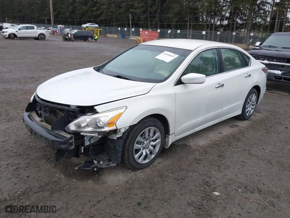 2015 Nissan Altima 2.5 with VIN 1N4AL3AP0FN372447, listed as a IAAI auction lot 41896043 with 111,994 mi miles. Bid and sale history available at carsss.com. Image 2.