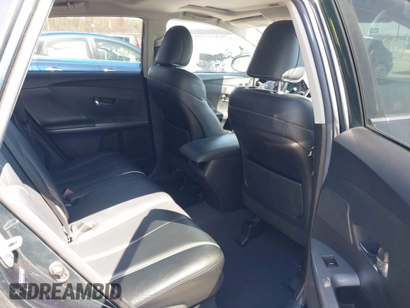 2015 Toyota Venza XLE with VIN 4T3BK3BB1FU117285, listed as a IAAI auction lot 41995884 with 106,237 mi miles. Bid and sale history available at carsss.com. Image 8.