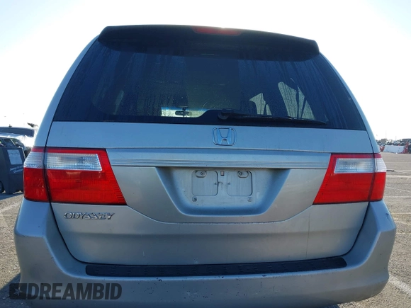 2006 Honda Odyssey LX with VIN 5FNRL382X6B070122, listed as a IAAI auction lot 41870970 with 243,026 mi miles. Bid and sale history available at carsss.com. Image 16.