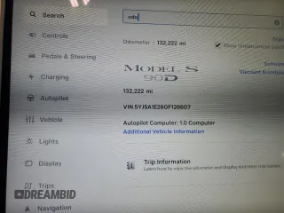 2016 Tesla Model S 90D with VIN 5YJSA1E26GF126607, listed as a Copart auction lot 61333845 with 132,222 mi miles and Non repairable. Bid and sale history available at DreamBid. Image 9.