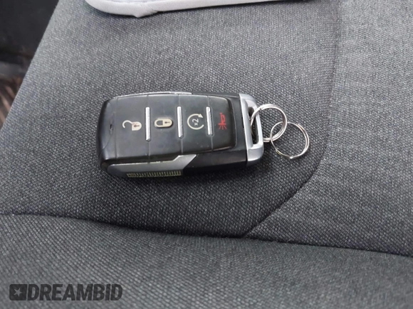 2019 Ram 1500 Tradesman с VIN 1C6SRFCT6KN743475, выставлен на аукционе IAAI как лот 41015557 с пробегом 77 435 миль миль и . История ставок и продаж доступна на DreamBid. Изображение 11.
