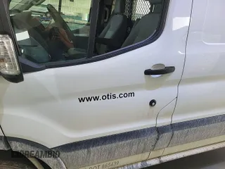2018 Ford Transit с VIN 1FTYR1YG1JKA49052, выставлен на аукционе IAAI как лот 42796205 с пробегом 133 321 миль миль и . История ставок и продаж доступна на DreamBid. Изображение 20.