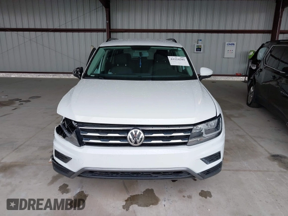 2020 Volkswagen Tiguan S z VIN 3VV1B7AX1LM110352, wystawiony jako IAAI lot #42224581 z przebiegiem 60 597 mil mil oraz . Historia ofert i sprzedaży dostępna na DreamBid. Obrazek 13.