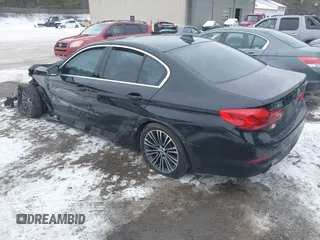 2019 BMW 5 Series 530i xDrive with VIN WBAJA7C50KWW27764, listed as a IAAI auction lot 41550455 with Not provided miles and . Bid and sale history available at DreamBid. Image 3.
