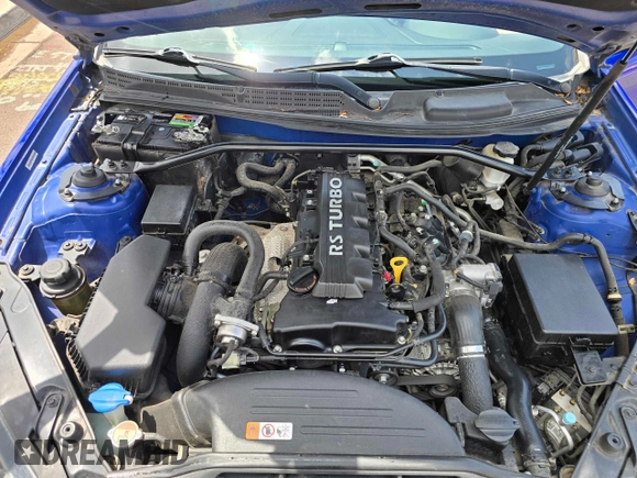 2013 Hyundai Genesis Coupe Premium z VIN KMHHT6KD3DU090574, wystawiony jako Copart lot #57272205 z przebiegiem 129 705 mil mil oraz Tytuł czysty. Historia ofert i sprzedaży dostępna na DreamBid. Obrazek 7.