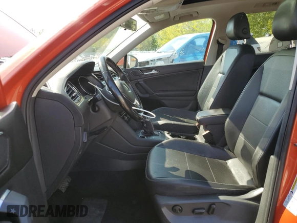 2018 Volkswagen Tiguan SEL with VIN 3VV3B7AX4JM020893, listed as a Copart auction lot 52997105 with 114,025 mi miles and Salvage title. Bid and sale history available at DreamBid. Image 7.