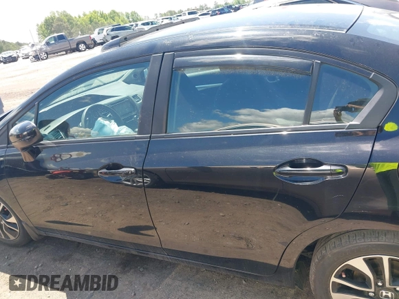 2015 Honda Civic EX z VIN 19XFB2F83FE094260, wystawiony jako IAAI lot #42234117 z przebiegiem Nie podano mil oraz . Historia ofert i sprzedaży dostępna na DreamBid. Obrazek 14.