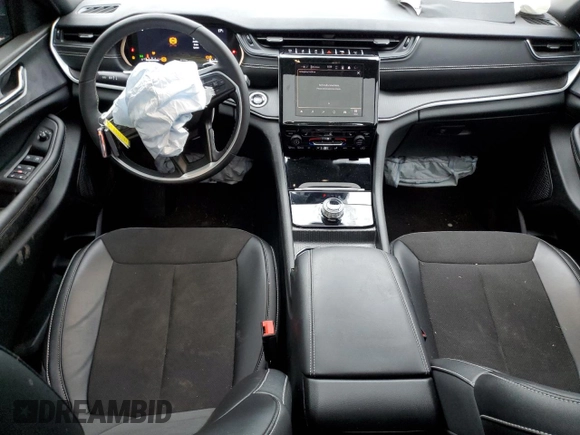 2024 Jeep Grand Cherokee Altitude X with VIN 1C4RJHAG2RC145079, listed as a Copart auction lot 58217615 with 8,135 mi miles and Salvage title. Bid and sale history available at DreamBid. Image 8.