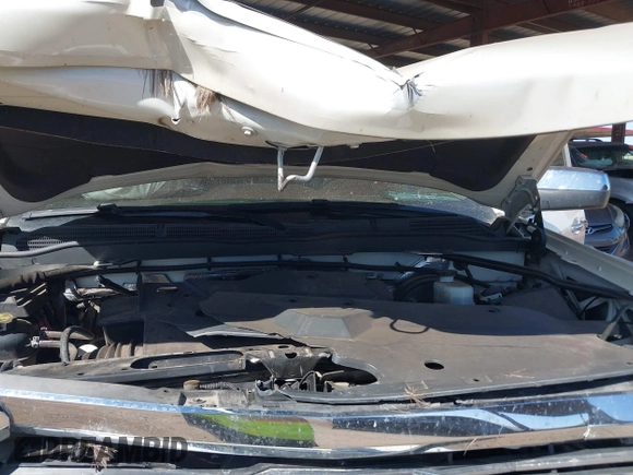 2014 Chevrolet Silverado 1500 High Country with VIN 3GCUKTEC2EG269961, listed as a IAAI auction lot 42054082 with 165,209 mi miles and . Bid and sale history available at DreamBid. Image 10.