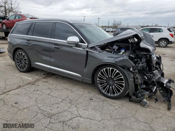 2022 Lincoln Aviator Black Label with VIN 5LM5J9XC2NGL03490, listed as a Copart auction lot 50609714 with 30,155 mi miles. Bid and sale history available at carsss.com. Image 4.