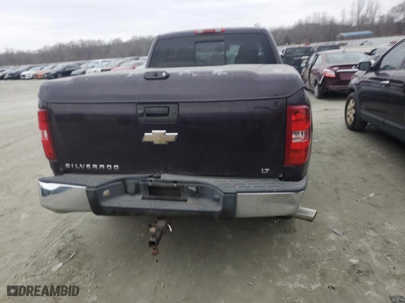 2008 Chevrolet Silverado 1500 LT w/2LT with VIN 2GCEC19J181266349, listed as a Copart auction lot 43230045 with 204,540 mi miles and Salvage Title. Bid and sale history available at carsss.com. Image 6.