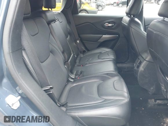 2021 Jeep Cherokee Limited with VIN 1C4PJMDX7MD185723, listed as a IAAI auction lot 42006135 with 41,614 mi miles and . Bid and sale history available at DreamBid. Image 8.