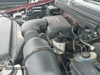 1997 Ford F-150 XL z VIN 1FTEX17L8VNB15477, wystawiony jako IAAI lot #40924425 z przebiegiem 303 282 mil mil oraz . Historia ofert i sprzedaży dostępna na DreamBid. Obrazek 12.