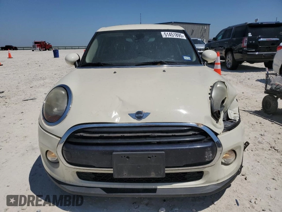 2017 MINI Hardtop 4 Door Cooper z VIN WMWXU1C59H2E18282, wystawiony jako Copart lot #51451895 z przebiegiem 118 919 mil mil oraz Szkoda całkowita • Salvage title. Historia ofert i sprzedaży dostępna na DreamBid. Obrazek 5.