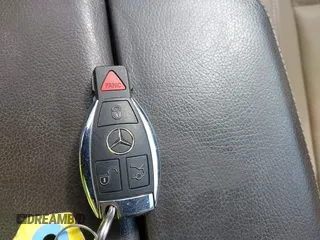 2016 Mercedes-Benz GL with VIN 4JGDF6EE1GA620802, listed as a IAAI auction lot 41706801 with 110,367 mi miles. Bid and sale history available at carsss.com. Image 11.
