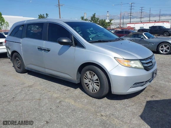 2014 Honda Odyssey LX with VIN 5FNRL5H24EB008838, listed as a IAAI auction lot 41987432 with 276,432 mi miles. Bid and sale history available at carsss.com. Image 1.