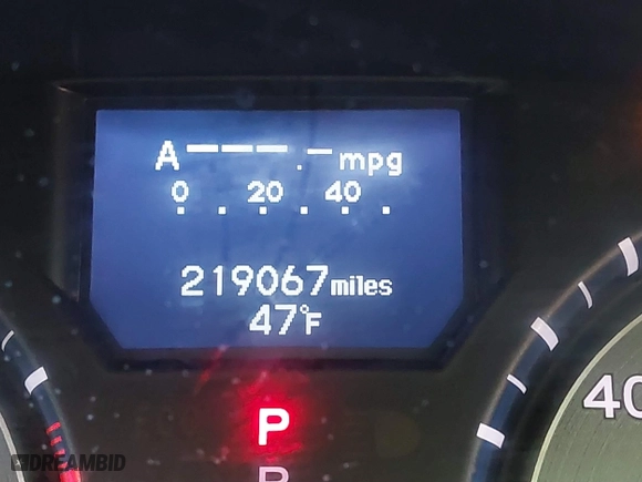 2013 Honda Odyssey Touring with VIN 5FNRL5H9XDB009973, listed as a IAAI auction lot 41904710 with 219,067 mi miles. Bid and sale history available at carsss.com. Image 15.