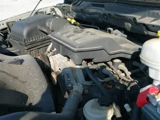 2009 Dodge 1500 ST с VIN 1D3HV16PX9J506982, выставлен на аукционе IAAI как лот 42576995 с пробегом 172 796 миль миль и . История ставок и продаж доступна на DreamBid. Изображение 13.