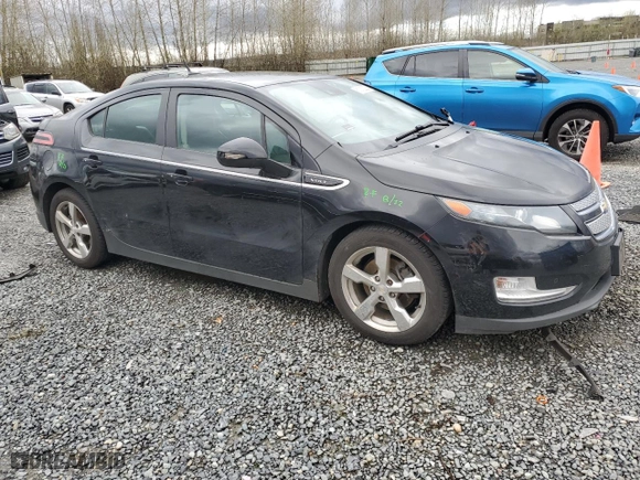 2014 Chevrolet Volt with VIN 1G1RD6E41EU119114, listed as a Copart auction lot 51012325 with 108,955 mi miles and Salvage Title. Bid and sale history available at carsss.com. Image 4.