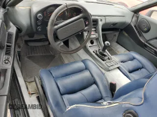 1981 Porsche 928 z VIN WP0JA0929BS820364, wystawiony jako Copart lot #76286414 z przebiegiem 40 205 mil mil oraz Szkody całkowita. Historia ofert i sprzedaży dostępna na DreamBid. Obrazek 8.
