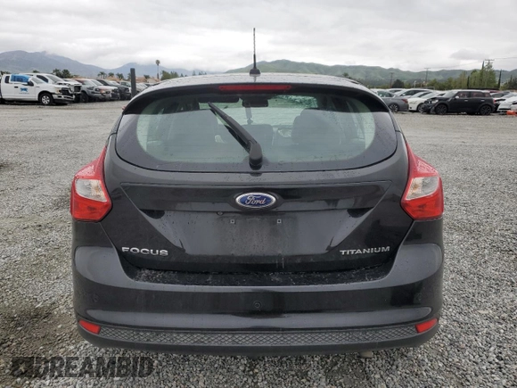 2012 Ford Focus Titanium с VIN 1FAHP3N29CL356059, выставлен на аукционе Copart как лот 53586435 с пробегом 272 763 миль миль и Списание • Salvage title. История ставок и продаж доступна на DreamBid. Изображение 6.