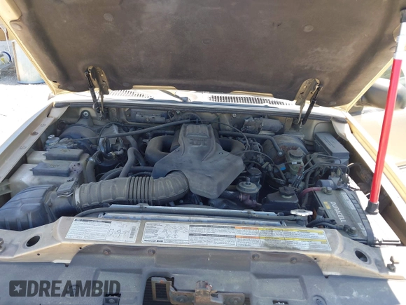 2000 Ford Explorer XLT с VIN 1FMZU73E4YZB70571, выставлен на аукционе IAAI как лот 42317419 с пробегом 233 858 миль миль и . История ставок и продаж доступна на DreamBid. Изображение 10.