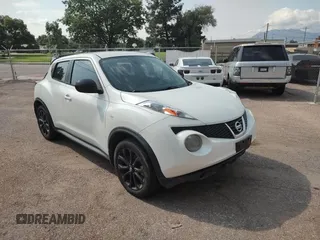 2014 Nissan Juke Nismo z VIN JN8AF5MV6ET484644, wystawiony jako Copart lot #67236195 z przebiegiem 92 826 mil mil oraz Czysty tytuł • Clean title. Historia ofert i sprzedaży dostępna na DreamBid. Obrazek 1.