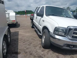 2000 Ford F-250 XL with VIN 1FTNW21F1YEA19884, listed as a IAAI auction lot 42335415 with 256,829 mi miles and . Bid and sale history available at DreamBid. Image 1.