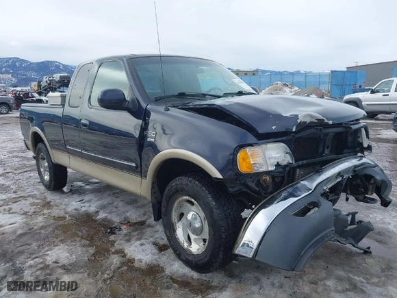 2000 Ford F-150 XL with VIN 2FTRX18L4YCA71181, listed as a IAAI auction lot 41598088 with 1 mi miles. Bid and sale history available at carsss.com. Image 1.
