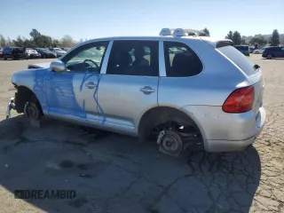 2005 Porsche Cayenne S z VIN WP1AB29P65LA62341, wystawiony jako Copart lot #50625125 z przebiegiem 189 906 mil mil oraz Szkoda całkowita • Salvage title. Historia ofert i sprzedaży dostępna na DreamBid. Obrazek 2.