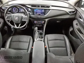 2021 Buick Encore GX Essence с VIN KL4MMFSL9MB044986, выставлен на аукционе Copart как лот 56934015 с пробегом 52 890 миль миль и Чистый • Clean title. История ставок и продаж доступна на DreamBid. Изображение 8.