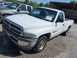 2001 Dodge 1500 z VIN 1B7HC16Y01S248395, wystawiony jako IAAI lot #42021002 z przebiegiem 216 482 mil mil oraz . Historia ofert i sprzedaży dostępna na DreamBid. Obrazek 2.