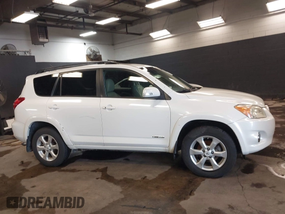 2011 Toyota RAV4 Ltd with VIN 2T3DK4DV0BW037542, listed as a IAAI auction lot 41366229 with 104,607 mi miles. Bid and sale history available at carsss.com. Image 12.