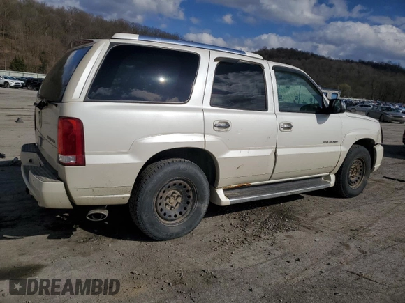 2004 Cadillac Escalade z VIN 1GYEK63N34R248216, wystawiony jako Copart lot #50672135 z przebiegiem Nie podano mil oraz Szkoda całkowita • Salvage title. Historia ofert i sprzedaży dostępna na DreamBid. Obrazek 3.