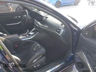 2023 BMW M3 Competition xDrive z VIN WBS43AY07PFP49042, wystawiony jako IAAI lot #41515546 z przebiegiem 10 406 mil mil oraz . Historia ofert i sprzedaży dostępna na DreamBid. Obrazek 5.