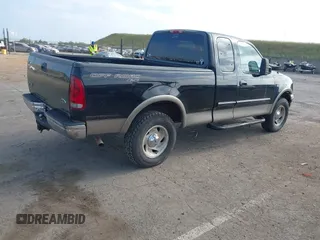 2001 Ford F-150 XL with VIN 1FTRX18L91NB17992, listed as a IAAI auction lot 42081755 with 1 mi miles. Bid and sale history available at carsss.com. Image 4.