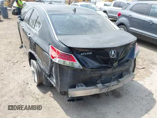 2009 Acura TL Technology z VIN 19UUA96539A000430, wystawiony jako IAAI lot #42095406 z przebiegiem 202 197 mil mil oraz . Historia ofert i sprzedaży dostępna na DreamBid. Obrazek 3.