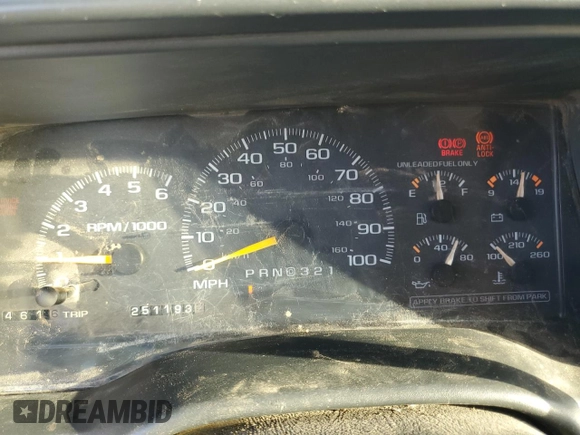 1997 GMC Yukon with VIN 1GKEK13R4VJ752757, listed as a Copart auction lot 75574214 with 251,193 mi miles and Clean Title. Bid and sale history available at carsss.com. Image 9.