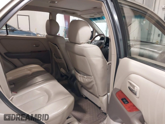 2002 Lexus RX 300 with VIN JTJHF10U720268702, listed as a IAAI auction lot 42160983 with 332,199 mi miles. Bid and sale history available at carsss.com. Image 8.