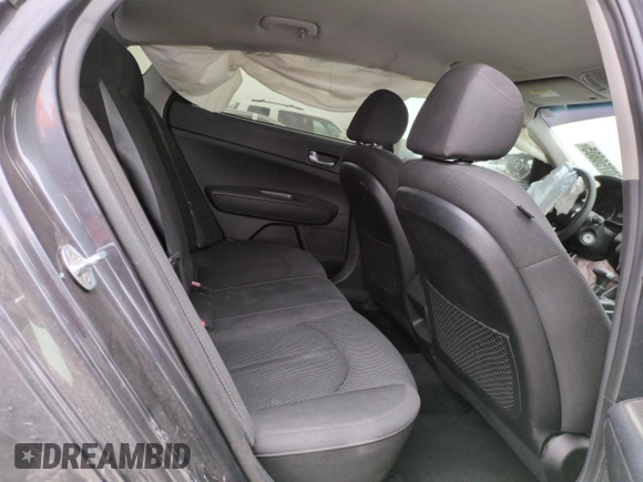 2019 Kia Optima LX z VIN 5XXGT4L31KG320187, wystawiony jako Copart lot #50750805 z przebiegiem Nie podano mil oraz Szkoda całkowita • Salvage title. Historia ofert i sprzedaży dostępna na DreamBid. Obrazek 10.