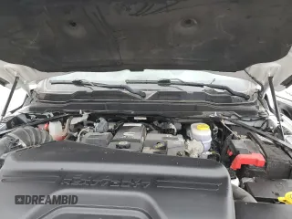 2020 Ram 2500 Laramie z VIN 3C6UR5FL1LG235410, wystawiony jako Copart lot #47436045 z przebiegiem 58 671 mil mil oraz Szkoda całkowita • Salvage title. Historia ofert i sprzedaży dostępna na DreamBid. Obrazek 12.