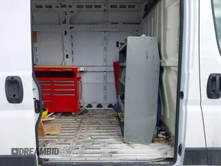 2020 Ram ProMaster Cargo with VIN 3C6TRVDG6LE119973, listed as a IAAI auction lot 41696088 with 116,562 mi miles and . Bid and sale history available at carsss.com. Image 8.