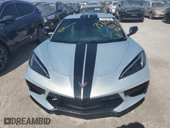 2021 Chevrolet Corvette 3LT with VIN 1G1YC2D49M5104636, listed as a Copart auction lot 75127754 with 0 mi miles and Salvage Title. Bid and sale history available at carsss.com. Image 5.