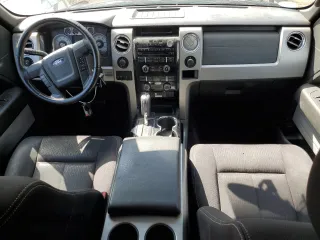 2010 Ford F-150 XL с VIN 1FTFX1EV7AFA62221, выставлен на аукционе Copart как лот 53994085 с пробегом 207 937 миль миль и Чистый • Clean title. История ставок и продаж доступна на DreamBid. Изображение 8.