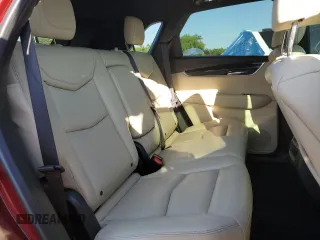 2017 Cadillac XT5 FWD z VIN 1GYKNARS3HZ111308, wystawiony jako Copart lot #57780285 z przebiegiem 46 678 mil mil oraz Szkody całkowita. Historia ofert i sprzedaży dostępna na DreamBid. Obrazek 11.