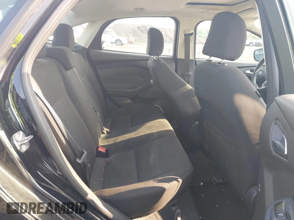 2016 Ford Focus SE with VIN 1FADP3F26GL204663, listed as a IAAI auction lot 42664653 with 138,141 mi miles and . Bid and sale history available at DreamBid. Image 8.